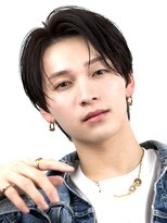 オーシャントーキョーオーバー 渋谷(OCEAN TOKYO OVER) 韓国マッシュセンターパートツーブロックフェザーパーマシャドウ