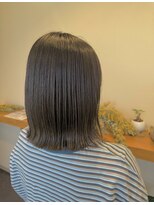 シー 浜松三方原店(She)&nbsp;ボブ　寒色カラー　３０代　４０代　５0代