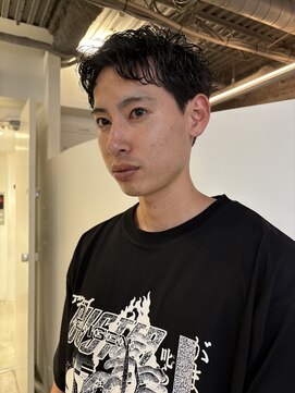 ナヌーク ダイカンヤマ(nanuk daikanyama) メンズショートパーマ