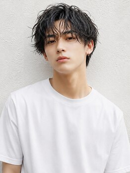 アーティカル 福岡天神(ARTICAL)の写真/【メンズカット+ヘッドスパ（15分）￥3,980】当日予約OK！仕事終わりも◎メンズカットが上手い天神美容室