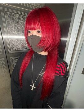ノラ ウメダ(NORA UMEDA) Y2Kグランジウルフカットレッドカラーケアブリーチレイヤー梅田