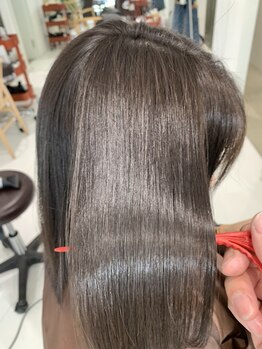 リラックスヘアーサロン ワッカ(Relax Hair Salon WAKKA)の写真/【ダメージ毛にお悩みの方へ☆】髪や頭皮の細胞を活性化させダメージ×エイジングケアでウル艶美髪に♪