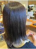 切りっぱなし　ダークアッシュ　【グレージュ　外ハネヘア】