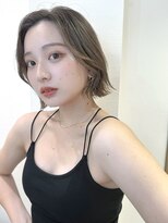 ロンドアベニール 北千住(Lond avenir) 【韓国ヘア】ぱつっとボブ　グレーベージュ　西田大樹