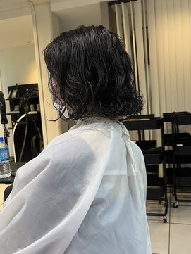 アクアオモテサンドウ(ACQUA omotesando) △大人可愛い癖毛風ボブパーマミディアムパーマブルーブラック