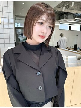 ホロ(hollo) 切りっぱなしボブ_タッセルボブ_ミニボブ