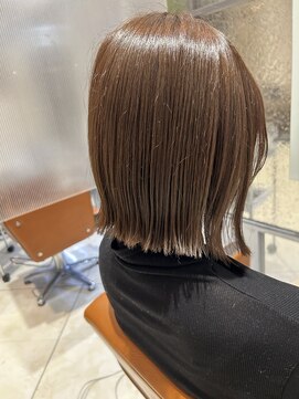 ラドンナアデッソ(LA.DONNA ADDESSO) アッシュブラウン