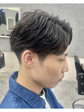 グロップ 町田(GLOP) ニュアンスパーマ/シャドウパーマ/フェザーパーマ/メンズパーマ