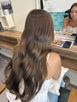 テト(teto) ハイライト/ブリーチ/ダブルカラー/髪質改善/宜野湾/浦添/