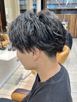 クオリス 上板橋店(QUALIS)&nbsp;20代30代◎センターパート×ラフパーマで韓国風モテヘア