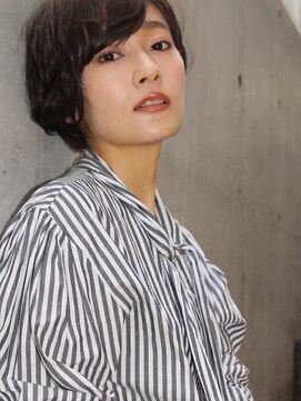 大人ショートボブ