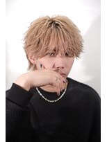 ハイプ 枚方(HYPE)&nbsp;ブリーチ/ハイライト/フェザーパーマ/ハイトーン/眉毛ワックス