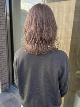 ニコリヘアワークス(nicori hair works) ミディアム×ラフウェーブ×ピンクアッシュ2