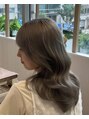 アフロート ディル(AFLOAT D'L) 柔らかい質感のナチュラルレイヤー