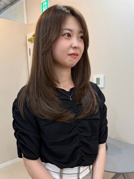 アトレ 梅田店(attrait) 透明感あるアッシュロング×毛先まとまるケア