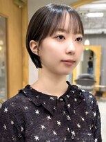 クル(k u r u)&nbsp;ショートボブ　アッシュベージュ