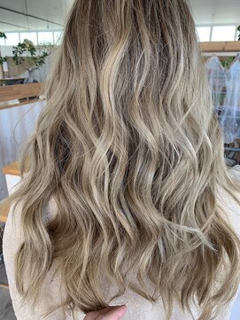 パーム スプリングス(Palm Springs) Hair by Palm Springs 9