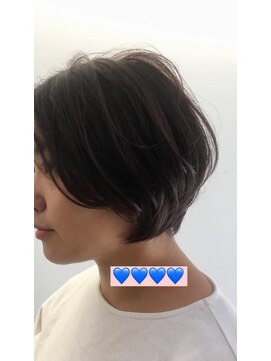 ヒュッゲ ヘアーワークス(hygge hair works) ショートボブ