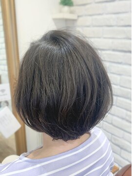 マジック(MAGIC) 【MAGIC 小名木】ショートボブ＆パーマスタイル