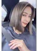 ハイブリーチハイライト【地毛ハイライト】×グレーアッシュ