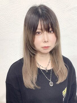 ログ ヘアー(LOG HAIR) ツートン西田