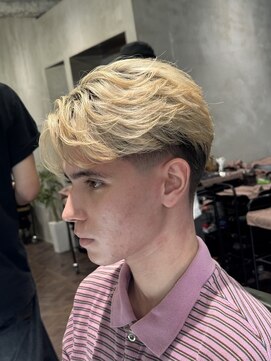 スキルセカンドハウス 天神(SKILL SECOND HOUSE) テーパーフェードフェザーショート