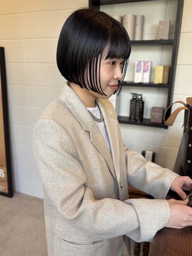 シーモアアンドサンズ(Seymour and Sons) ぱつっとミニボブ