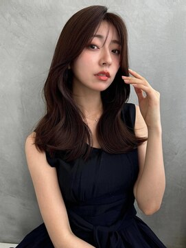 《SOYON》美シルエット レイヤーカット 艶カラー