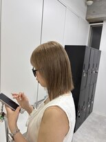 ディジョン(Dijon)&nbsp;韓国顔まわりレイヤーカットグレージュオリーブベージュブラウン