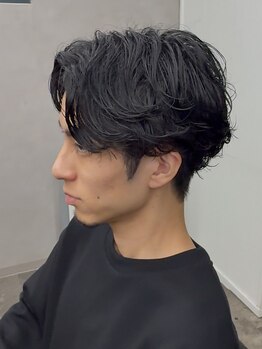 ラナ ナカガワ(Lana NAKAGAWA)の写真/《トレンドパーマもお任せ》ナチュラルにトレンドを取り入れフェザーパーマで短めでも色気をプラス[中川区]