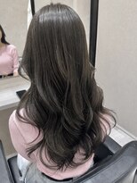ドッグマニアピンチアオヤマ(DOGMANIA PiNCH AOYAMA) 暗め落ち着きグレージュカラー/ロングレイヤー