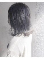ヘアーアンドアトリエ マール(Hair&Atelier Marl)&nbsp;【Marl】ホワイトカラーの無造作セミディ♪