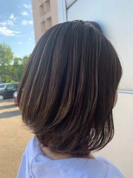 ヘアークラフト アニー 南郷18丁目店(HAIR CRAFT Annie) グレーボブ