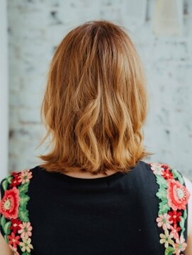 チェス(CHESS) くびれミディアムウェーブ