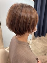 クララ バイ マニスオブヘアー(CLALA by Manis of hair) 丸みショートの艶ブラウン