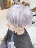 シルバーカラーマッシュウルフスリークショート　ブリーチカラー
