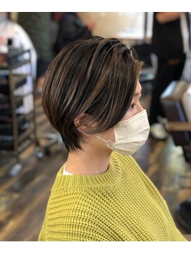イーゼル ヘアー デザイン 伊賀店(EASEL HAIR DESIGN) バレイヤージュショート