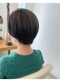 ショートボブ