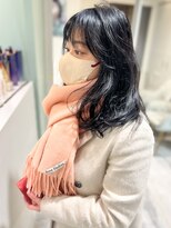 ラベストクズハ(LOVEST KUZUHA)&nbsp;艶感を感じる立体的なレイヤーカット