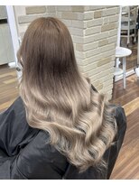 アーチフォーヘア 心斎橋店(a-rch for hair)&nbsp;ほんのり暗めのグラデーションスタイル