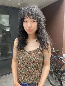 ナループロアオハナ(Nalu pu loa ohana) ハードパーマ/スパイラルパーマ/外国人風パーマ/海外風ヘア/原宿