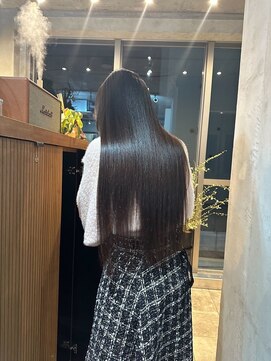 シアー 大阪梅田(SHEER.) 髪質改善×縮毛矯正×酸性ストレート【大阪梅田,中崎町美容室】