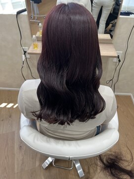 アヴァンス イオンモール和歌山店(AVANCE) カシスカラー×艶カラー×ワンカラー【田中桃鈴】