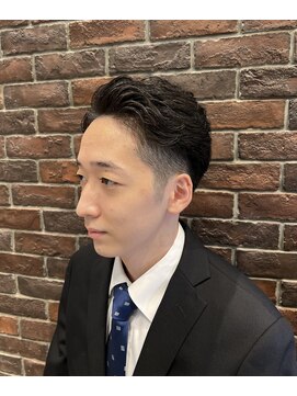 ティシップス(T-SHIPS) 決めすぎない！ナチュラルバック×2ブロックスタイル！