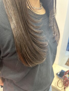 デコラソラン 本川越(DECORA SORAN) レイヤーカット♪