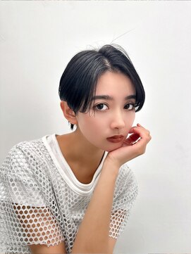 ラフィス ヘアー リーベ 京都駅前店(La fith hair liebe) 【La fith】ハンサムショート×美シルエット×センターパート