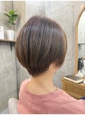ナチュラルブラウンの美ショート