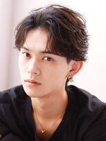 オーシャントーキョー サニー 原宿(OCEAN TOKYO Sunny)&nbsp;フェザーパーマセンターパートニュアンスパーマ韓国マッシュ黒髪