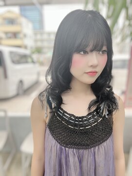 ノトスヘアー(Notos hair) 透けバング×くびれカールで魅せる大人ガーリー