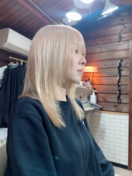 ハロ(HALO) 透明感たっぷりのブロンド×ミルクティー